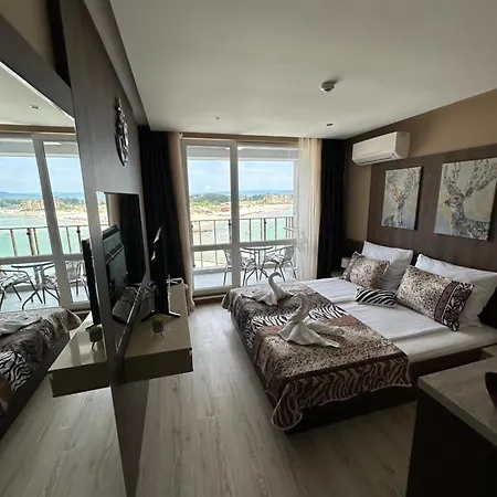 Aparthotel Sea View Private Paradiso B 508 *